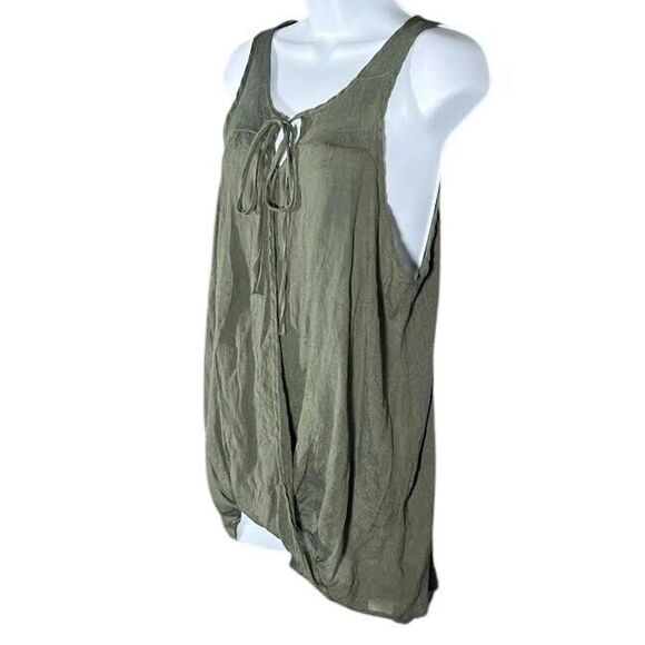 Fashion Nova Blouse Women's Sz L Olive Green Hi-Lo Hem Tank Top Lightweight - Picture 6 of 13